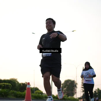 Runner Photo 7836723