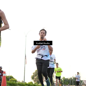 Runner Photo 7836793