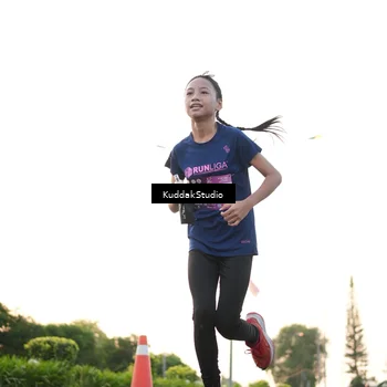 Runner Photo 7836811