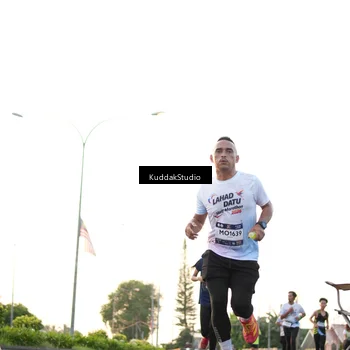 Runner Photo 7836814