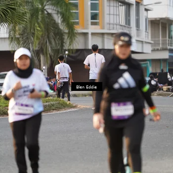 Runner Photo 7836902