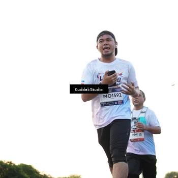 Runner Photo 7836904