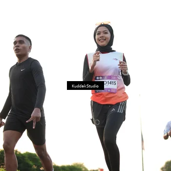 Runner Photo 7836907