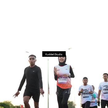 Runner Photo 7836908