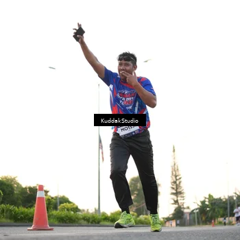 Runner Photo 7836928