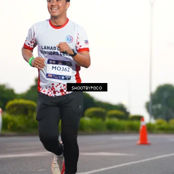Runner Photo 7836930