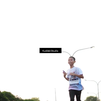 Runner Photo 7836965