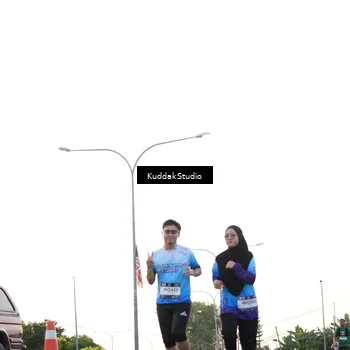 Runner Photo 7836975