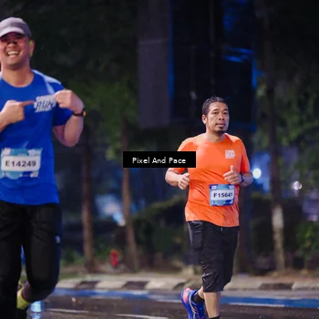 Runner Photo 7836998