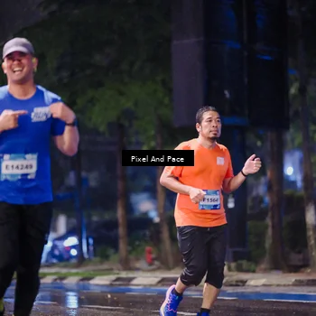 Runner Photo 7837002