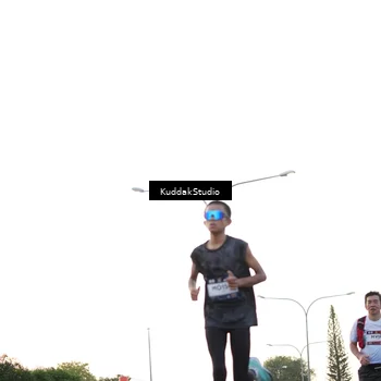 Runner Photo 7837005