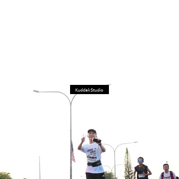 Runner Photo 7837008