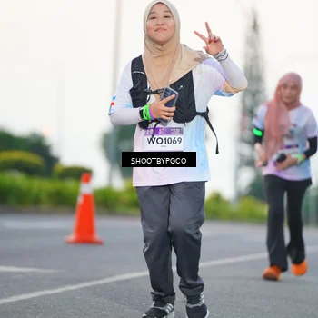 Runner Photo 7837021