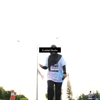 Runner Photo 7837022