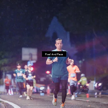 Runner Photo 7837024