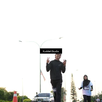 Runner Photo 7837031