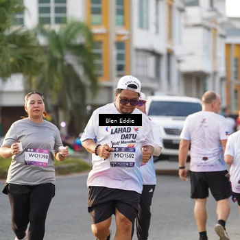 Runner Photo 7837051