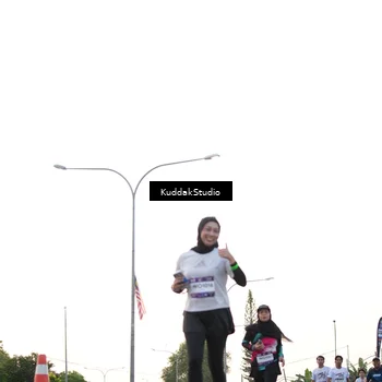 Runner Photo 7837075