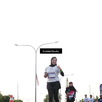 Runner Photo 7837076