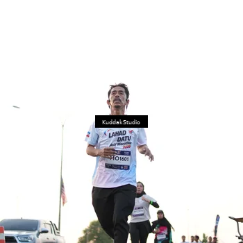 Runner Photo 7837081