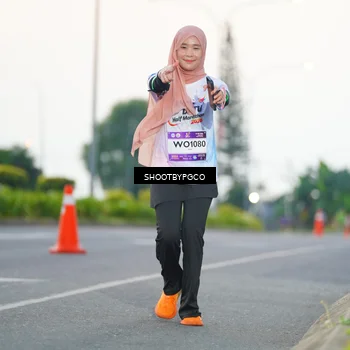 Runner Photo 7837091