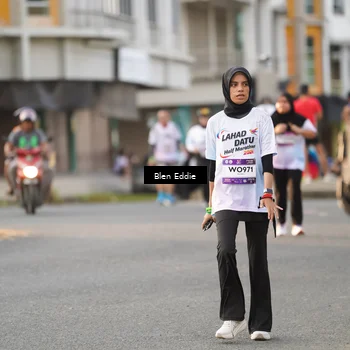 Runner Photo 7837104