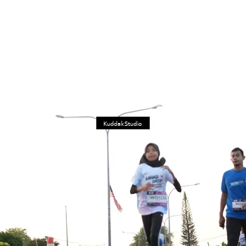Runner Photo 7837109