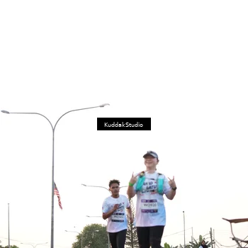 Runner Photo 7837120
