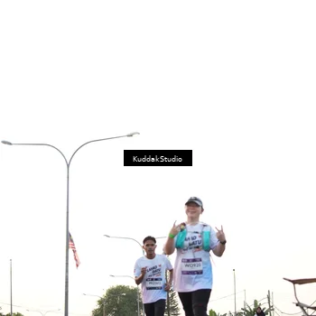 Runner Photo 7837121