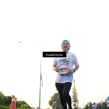 Runner Photo 7837126