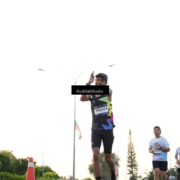 Runner Photo 7837134
