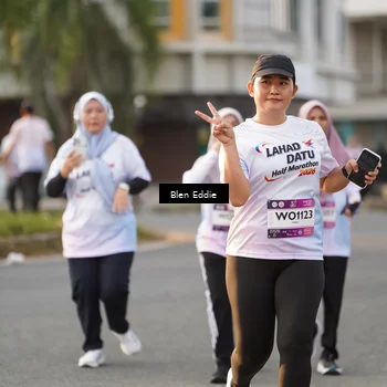 Runner Photo 7837139