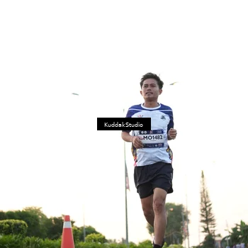 Runner Photo 7837151