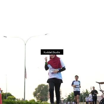 Runner Photo 7837153