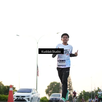 Runner Photo 7837169