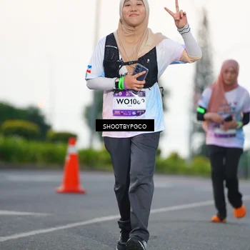 Runner Photo 7837188
