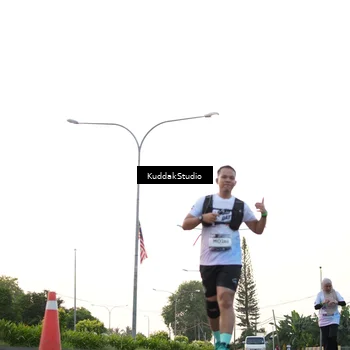 Runner Photo 7837195