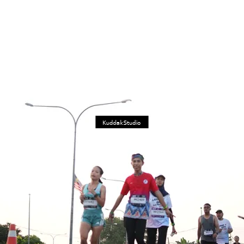 Runner Photo 7837217