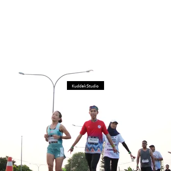 Runner Photo 7837220