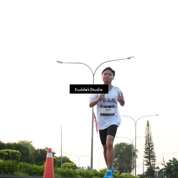 Runner Photo 7837228