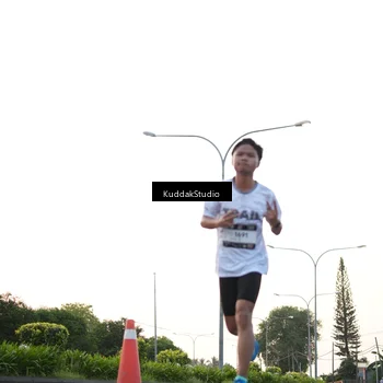 Runner Photo 7837231