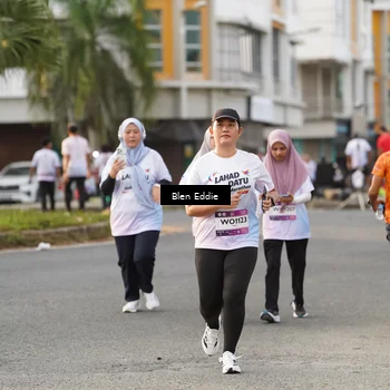 Runner Photo 7837251