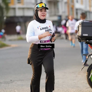 Runner Photo 7837313