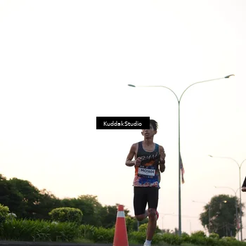 Runner Photo 7837314