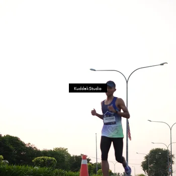 Runner Photo 7837319