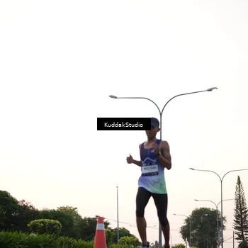Runner Photo 7837320