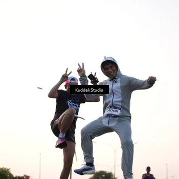 Runner Photo 7837324