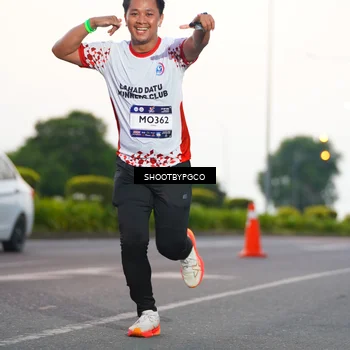 Runner Photo 7837332