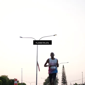 Runner Photo 7837337