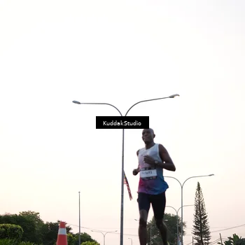 Runner Photo 7837342